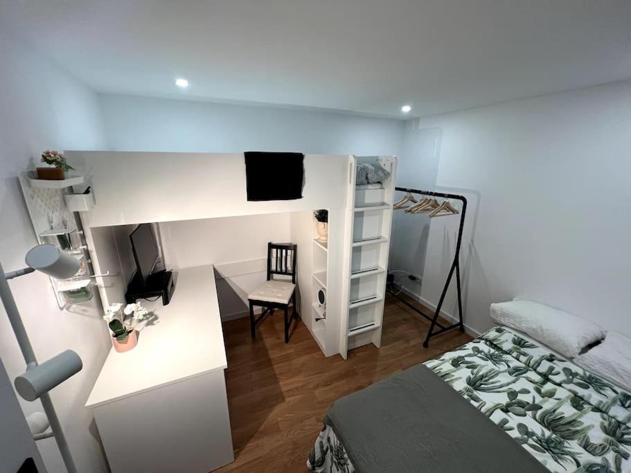 Luxury Artistic Digital Nomad Getaway W/ Terrace Apartment Lisboa Екстериор снимка